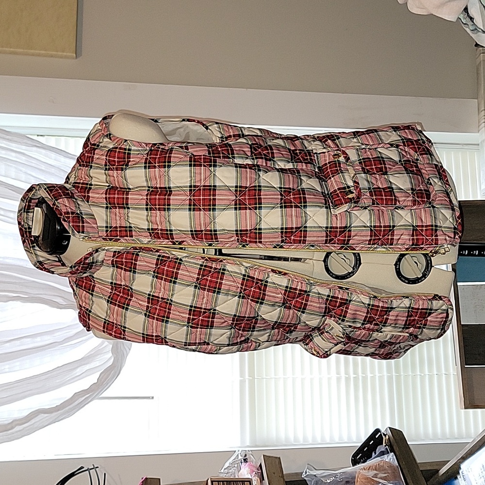 Large VEST